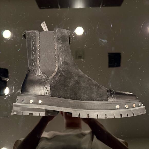 Free People Tate Chelsea Boot In Black | SLIGHTLY USED - Picture 7 of 12